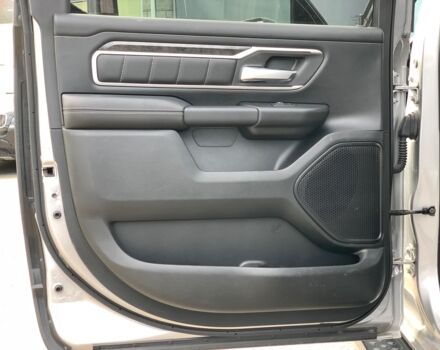 Серый Додж РАМ, объемом двигателя 5.7 л и пробегом 65 тыс. км за 41990 $, фото 23 на Automoto.ua