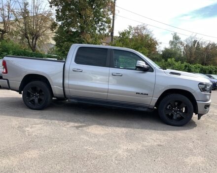 Серый Додж РАМ, объемом двигателя 5.7 л и пробегом 65 тыс. км за 41990 $, фото 17 на Automoto.ua