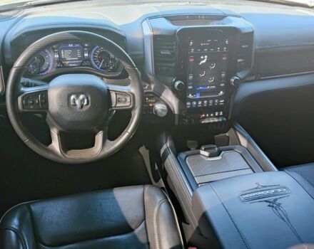 Додж РАМ 2021 в Белой Церкве на Automoto.ua Серый Додж РАМ, объемом двигателя 3 л и пробегом 99 тыс. км за 52990 $, фото 5 на Automoto.ua