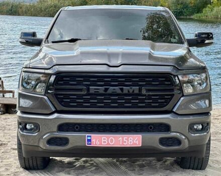 Серый Додж РАМ, объемом двигателя 5.7 л и пробегом 68 тыс. км за 45000 $, фото 5 на Automoto.ua