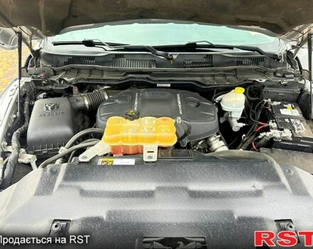 Серый Додж РАМ, объемом двигателя 3 л и пробегом 221 тыс. км за 29500 $, фото 2 на Automoto.ua