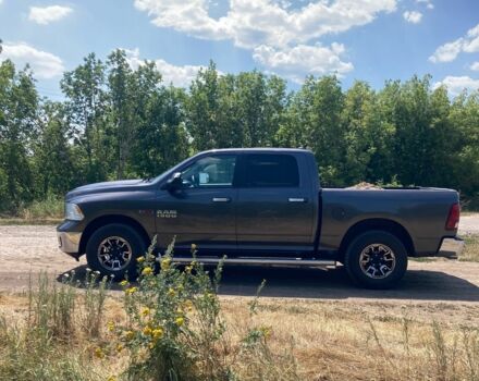 Сірий Додж RAM, об'ємом двигуна 3 л та пробігом 300 тис. км за 28500 $, фото 1 на Automoto.ua