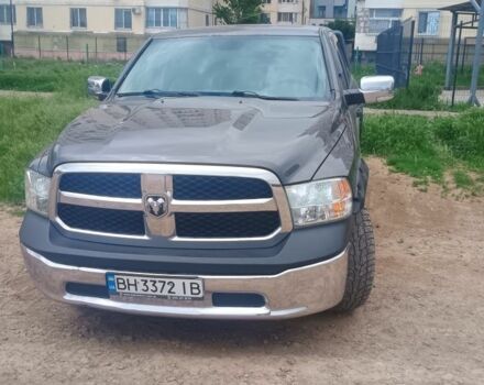 Серый Додж РАМ, объемом двигателя 3 л и пробегом 280 тыс. км за 28000 $, фото 1 на Automoto.ua