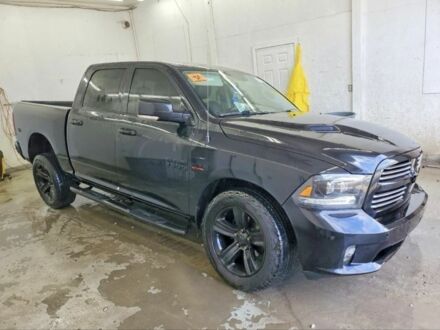 Серый Додж РАМ, объемом двигателя 5.7 л и пробегом 346 тыс. км за 8500 $, фото 1 на Automoto.ua