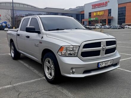 Сірий Додж RAM, об'ємом двигуна 5.7 л та пробігом 92 тис. км за 22000 $, фото 1 на Automoto.ua