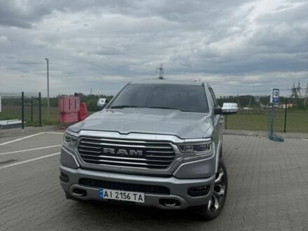 Серый Додж РАМ, объемом двигателя 5.7 л и пробегом 40 тыс. км за 41000 $, фото 1 на Automoto.ua