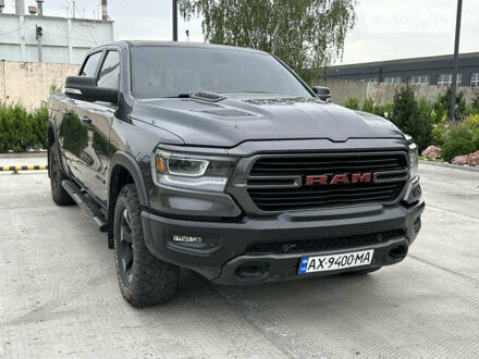 Сірий Додж RAM, об'ємом двигуна 5.7 л та пробігом 67 тис. км за 49500 $, фото 1 на Automoto.ua