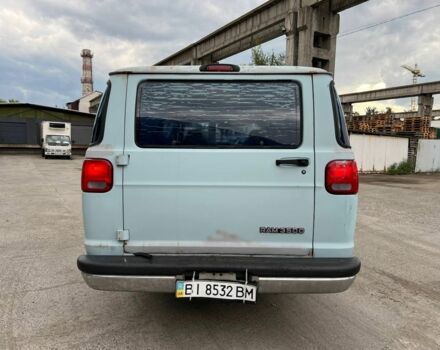 Синий Додж РАМ, объемом двигателя 5.9 л и пробегом 650 тыс. км за 4400 $, фото 10 на Automoto.ua