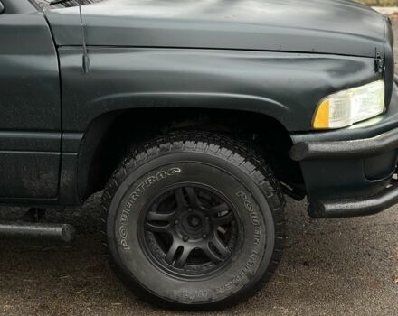 Зелений Додж RAM, об'ємом двигуна 3.9 л та пробігом 340 тис. км за 6300 $, фото 4 на Automoto.ua