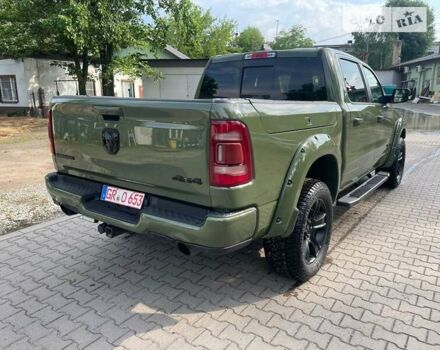 Зелений Додж RAM, об'ємом двигуна 5.7 л та пробігом 56 тис. км за 55741 $, фото 5 на Automoto.ua