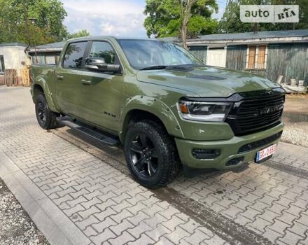 Зелений Додж RAM, об'ємом двигуна 5.7 л та пробігом 56 тис. км за 55741 $, фото 1 на Automoto.ua