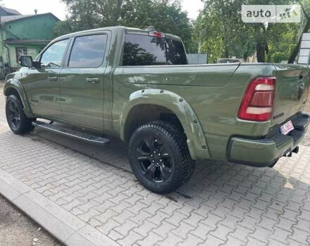 Зелений Додж RAM, об'ємом двигуна 5.7 л та пробігом 56 тис. км за 55741 $, фото 7 на Automoto.ua