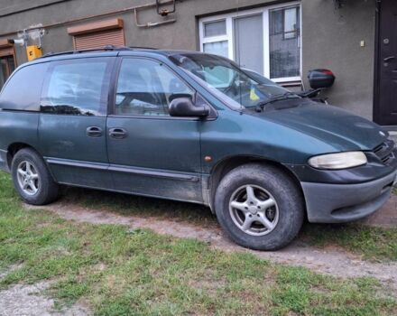 Зелений Додж RAM, об'ємом двигуна 2.5 л та пробігом 500 тис. км за 3300 $, фото 1 на Automoto.ua