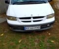 Білий Додж Ram Van, об'ємом двигуна 2.5 л та пробігом 460 тис. км за 3800 $, фото 1 на Automoto.ua