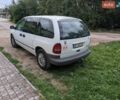 Белый Додж Рам Ван, объемом двигателя 2.5 л и пробегом 457 тыс. км за 3800 $, фото 1 на Automoto.ua