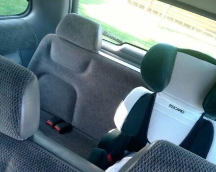 Білий Додж Ram Van, об'ємом двигуна 2.5 л та пробігом 407 тис. км за 3100 $, фото 5 на Automoto.ua