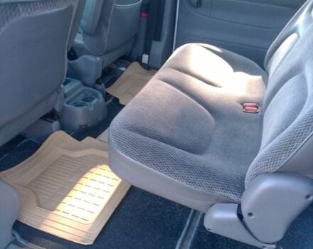 Белый Додж Рам Ван, объемом двигателя 2.5 л и пробегом 407 тыс. км за 3100 $, фото 5 на Automoto.ua