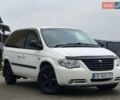 Белый Додж Рам Ван, объемом двигателя 2.5 л и пробегом 201 тыс. км за 4999 $, фото 9 на Automoto.ua