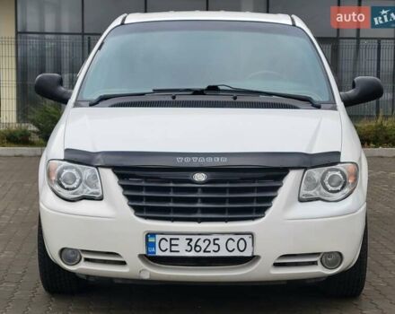 Белый Додж Рам Ван, объемом двигателя 2.5 л и пробегом 201 тыс. км за 4999 $, фото 14 на Automoto.ua