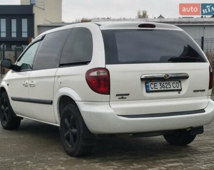 Белый Додж Рам Ван, объемом двигателя 2.5 л и пробегом 201 тыс. км за 4999 $, фото 21 на Automoto.ua