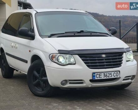 Белый Додж Рам Ван, объемом двигателя 2.5 л и пробегом 201 тыс. км за 4999 $, фото 6 на Automoto.ua