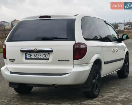 Белый Додж Рам Ван, объемом двигателя 2.5 л и пробегом 201 тыс. км за 4999 $, фото 19 на Automoto.ua