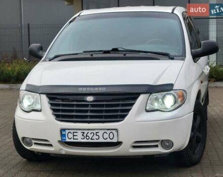 Белый Додж Рам Ван, объемом двигателя 2.5 л и пробегом 201 тыс. км за 4999 $, фото 5 на Automoto.ua