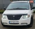 Белый Додж Рам Ван, объемом двигателя 2.5 л и пробегом 201 тыс. км за 4999 $, фото 5 на Automoto.ua