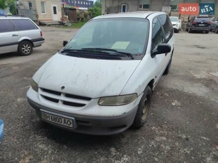 Додж Рам Ван 1998 в Киеве на Automoto.ua Белый Додж Рам Ван, объемом двигателя 2.5 л и пробегом 290 тыс. км за 1000 $, фото 1 на Automoto.ua