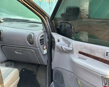 Черный Додж Рам Ван, объемом двигателя 2.5 л и пробегом 500 тыс. км за 3300 $, фото 5 на Automoto.ua