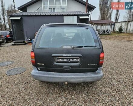 Черный Додж Рам Ван, объемом двигателя 2.5 л и пробегом 127 тыс. км за 2450 $, фото 4 на Automoto.ua