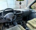 Черный Додж Рам Ван, объемом двигателя 2.4 л и пробегом 400 тыс. км за 2000 $, фото 1 на Automoto.ua