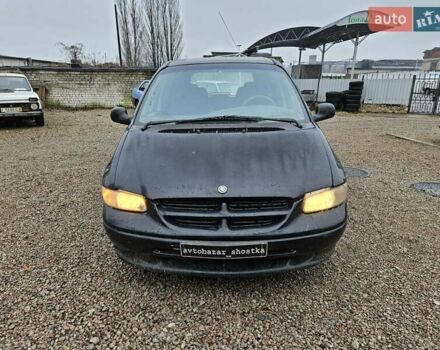 Черный Додж Рам Ван, объемом двигателя 2.5 л и пробегом 127 тыс. км за 2450 $, фото 2 на Automoto.ua