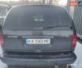 Черный Додж Рам Ван, объемом двигателя 2.5 л и пробегом 200 тыс. км за 2500 $, фото 1 на Automoto.ua