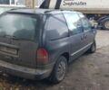 Черный Додж Рам Ван, объемом двигателя 2.5 л и пробегом 250 тыс. км за 1114 $, фото 1 на Automoto.ua