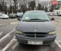 Черный Додж Рам Ван, объемом двигателя 2.5 л и пробегом 365 тыс. км за 2800 $, фото 1 на Automoto.ua