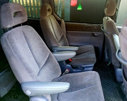 Чорний Додж Ram Van, об'ємом двигуна 2.5 л та пробігом 490 тис. км за 3600 $, фото 5 на Automoto.ua