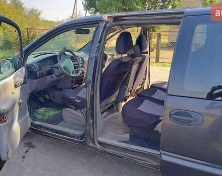 Чорний Додж Ram Van, об'ємом двигуна 2.5 л та пробігом 350 тис. км за 2800 $, фото 8 на Automoto.ua