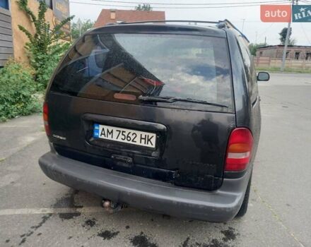 Чорний Додж Ram Van, об'ємом двигуна 2.5 л та пробігом 475 тис. км за 2450 $, фото 4 на Automoto.ua