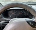 Черный Додж Рам Ван, объемом двигателя 2.5 л и пробегом 365 тыс. км за 2800 $, фото 5 на Automoto.ua