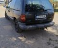 Черный Додж Рам Ван, объемом двигателя 2.5 л и пробегом 350 тыс. км за 2800 $, фото 9 на Automoto.ua