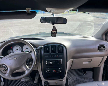 Черный Додж Рам Ван, объемом двигателя 2.5 л и пробегом 200 тыс. км за 2999 $, фото 11 на Automoto.ua