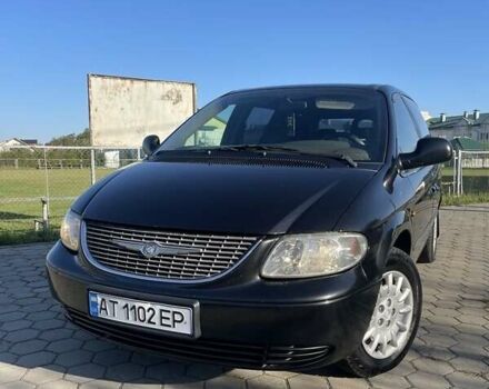 Черный Додж Рам Ван, объемом двигателя 2.5 л и пробегом 297 тыс. км за 3950 $, фото 2 на Automoto.ua