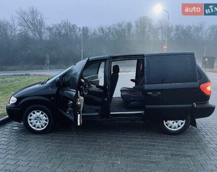 Чорний Додж Ram Van, об'ємом двигуна 2.5 л та пробігом 280 тис. км за 3999 $, фото 15 на Automoto.ua