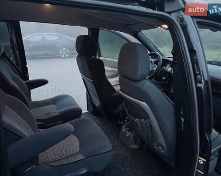 Чорний Додж Ram Van, об'ємом двигуна 2.5 л та пробігом 280 тис. км за 3999 $, фото 22 на Automoto.ua