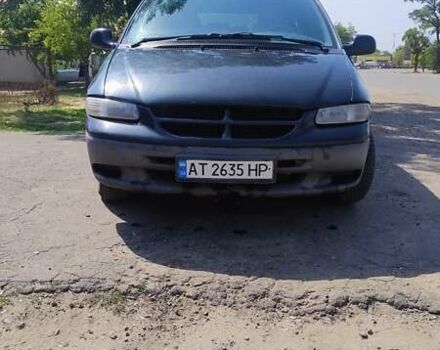Чорний Додж Ram Van, об'ємом двигуна 2.5 л та пробігом 350 тис. км за 2800 $, фото 1 на Automoto.ua