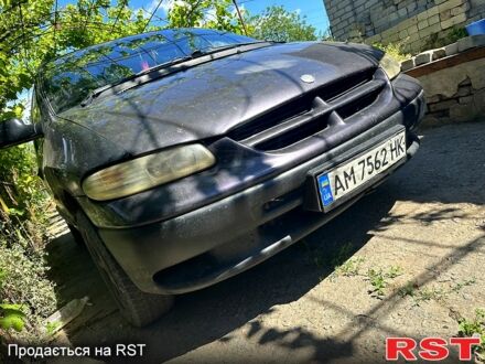 Чорний Додж Ram Van, об'ємом двигуна 2.5 л та пробігом 0 тис. км за 3900 $, фото 1 на Automoto.ua
