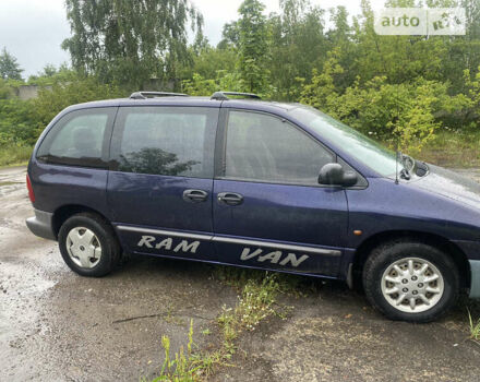 Додж Ram Van, об'ємом двигуна 2.5 л та пробігом 369 тис. км за 3150 $, фото 2 на Automoto.ua