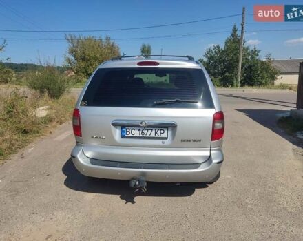 Додж Рам Ван 2003 в Старом Самборе на Automoto.ua Серый Додж Рам Ван, объемом двигателя 2.5 л и пробегом 409 тыс. км за 3500 $, фото 4 на Automoto.ua