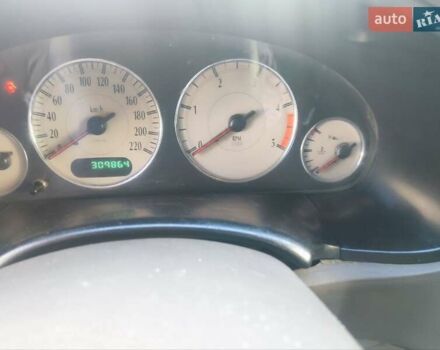 Додж Рам Ван 2003 в Гусятине на Automoto.ua Серый Додж Рам Ван, объемом двигателя 2.5 л и пробегом 310 тыс. км за 4300 $, фото 2 на Automoto.ua